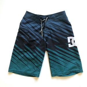 DC Apparel Board Shorts Swim Trunks 22 / 8 Slim